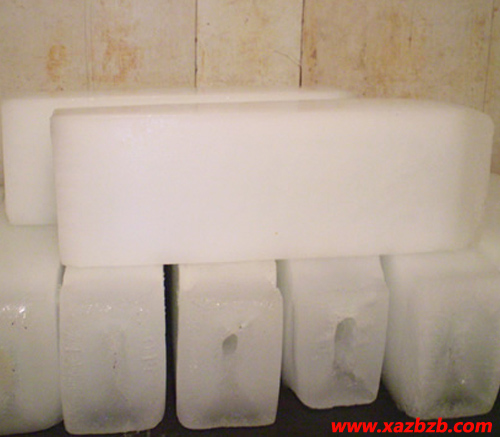 西安小猪视频APP下载冰塊.jpg 西安小猪视频APP下载冰塊.jpg